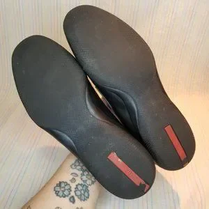 Men\'s Prada Black Leather Penny Loafers Size 8 Rubber Comfort Sole 4D 1359 Italy Prada Men Penny Loafers Size US8 Black Leather Rubber Sole  main image 4